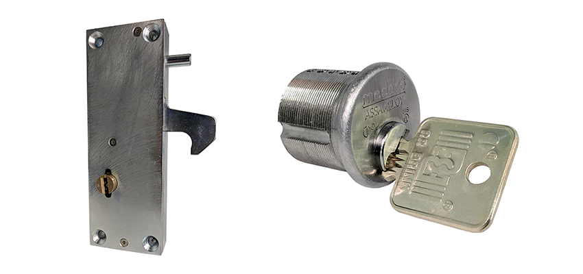 RR Fence Gates Brink Locks Repair in Bell, California