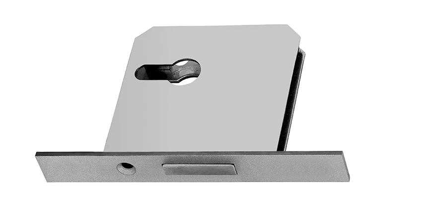 Fix A Deadbolt Door Lock in Bell, California